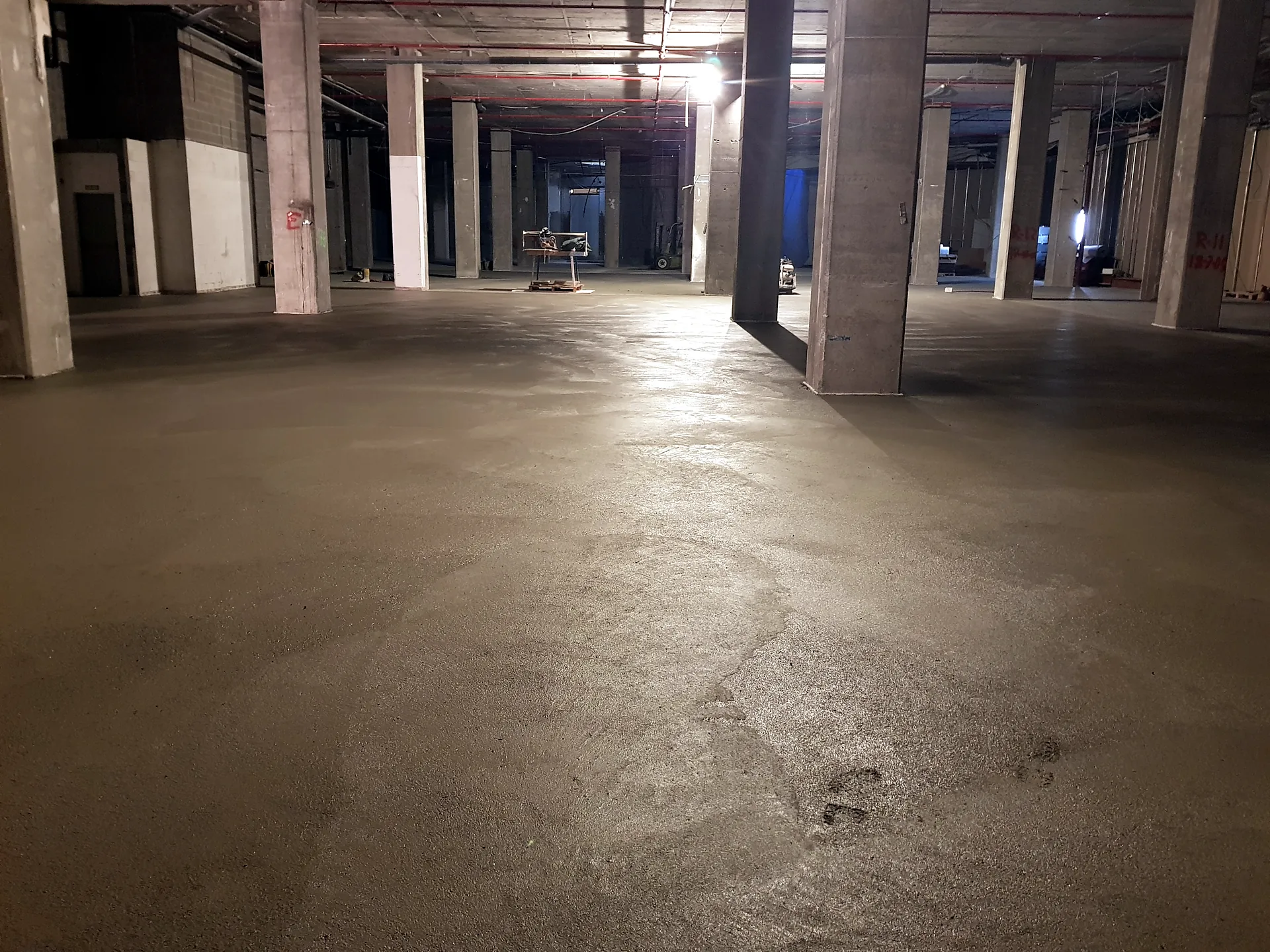 Solera de hormigón terminada